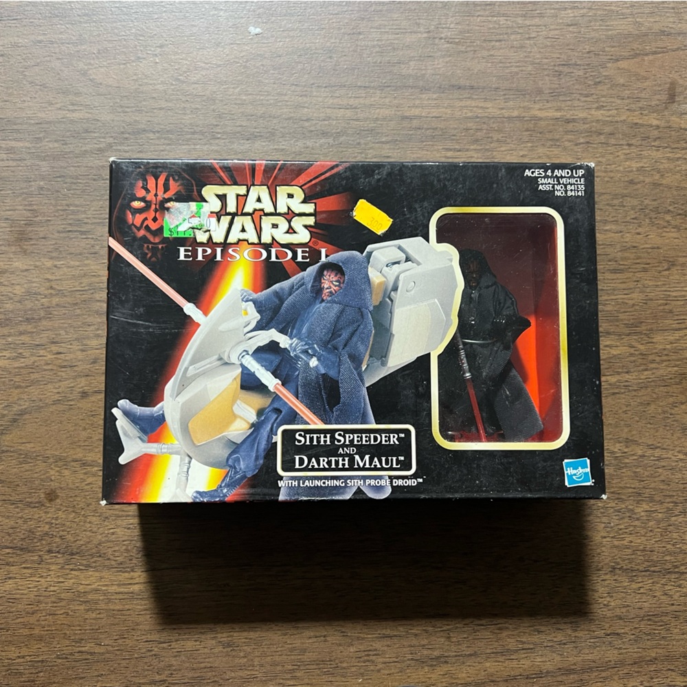 Hasbro Star Wars Episode I: Sith Speeder and Darth Maul Action Figure & Vehicle